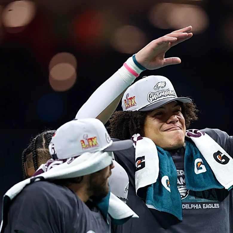 Johnny Wilson waived/injured among Eagles roster moves