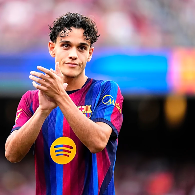 Hector Fort turns down Real Sociedad and Roma, wants Borussia Dortmund transfer