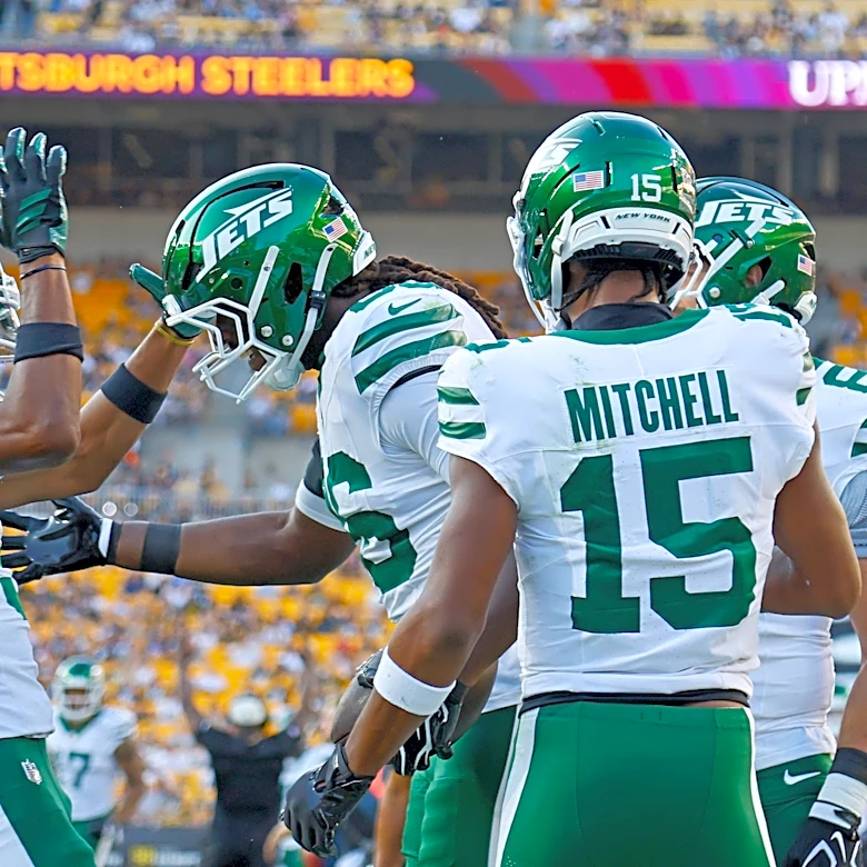 Final Score: Jets Beat Steelers As Geno Shines