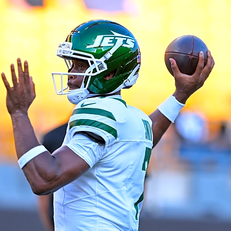New York Jets News: Geno Smith is stellar in Jets preseason win over Steelers
