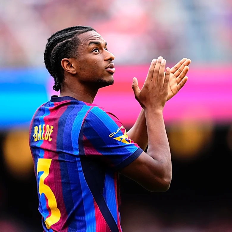 ‘It’s a difficult question’ – Hansi Flick offers update on Alejandro Balde’s future amid talk of Barcelona exit