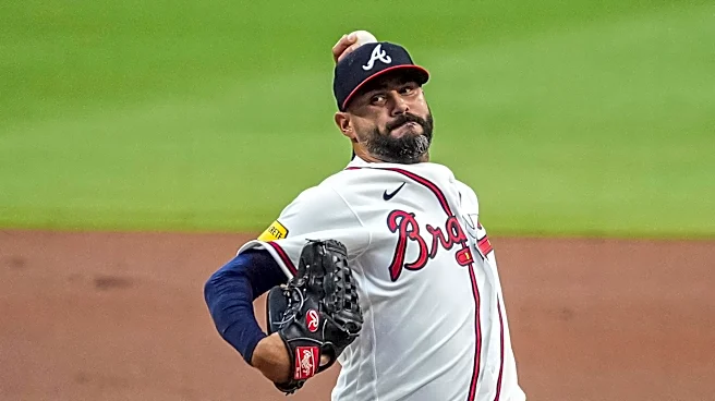 Braves send Martín Pérez to mound hoping to stop bleeding vs. Brewers