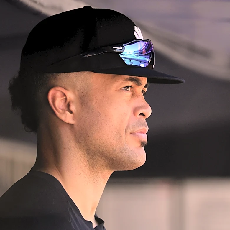 Giancarlo Stanton suffers second calf strain, may miss remainder of season