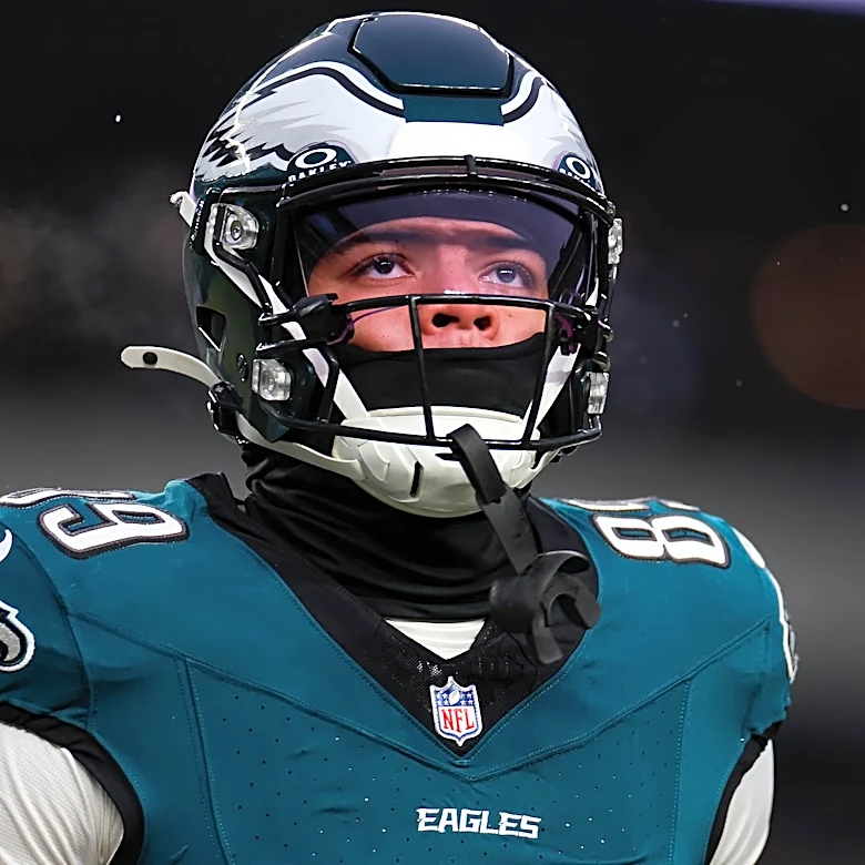 Johnny Wilson reverts to Eagles’ injured reserve list