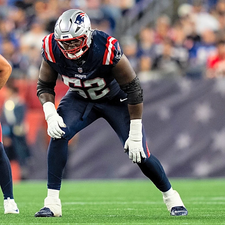 Patriots lose another O-lineman to injury against Eagles in preseason