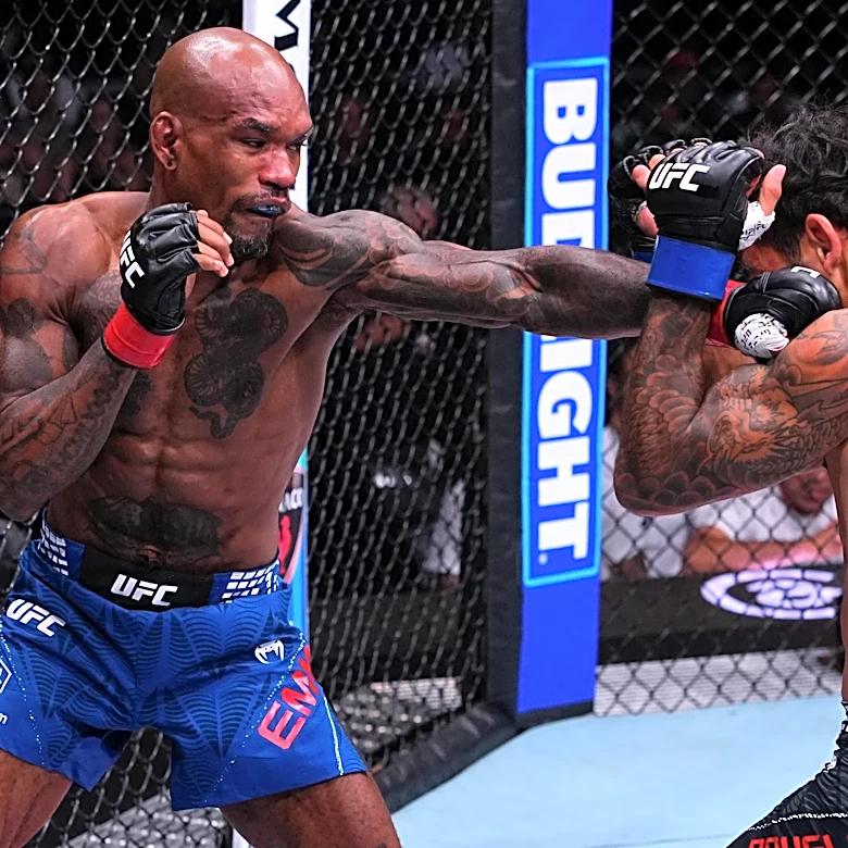 Highlights! Jamall Emmers upsets Lerryan Douglas in shocking first-round knockout | UFC Sacramento