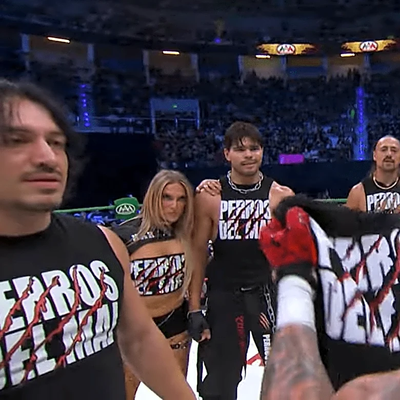 Penta dumps Perros del Mal, finds real family in AAA