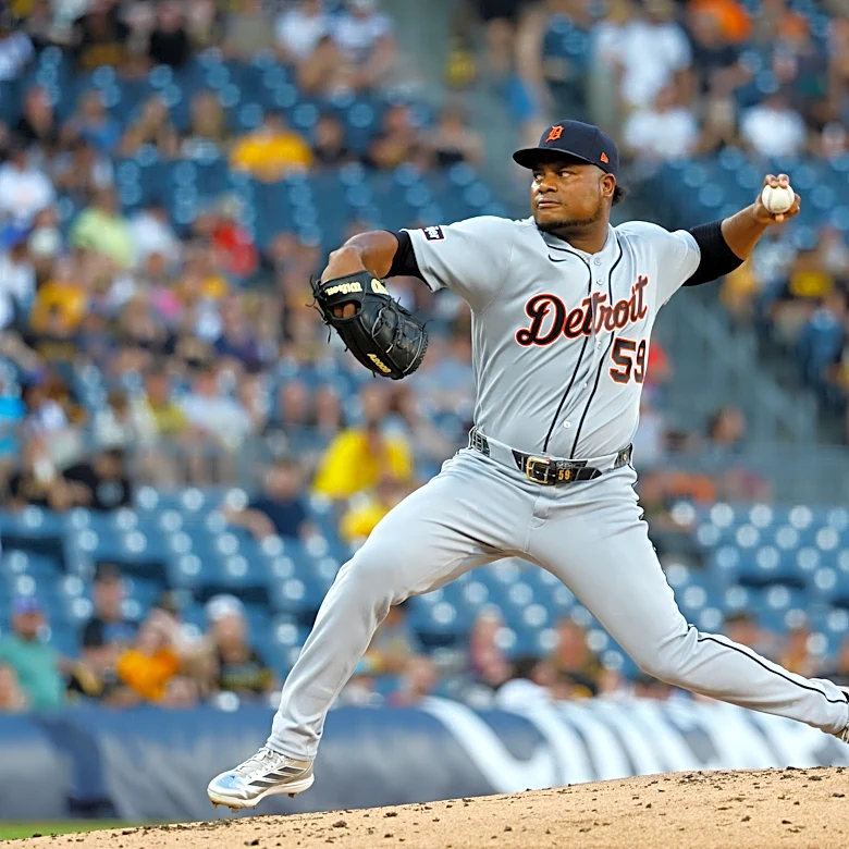 Tigers try to prevent road sweep by Royals on Sunday afternoon