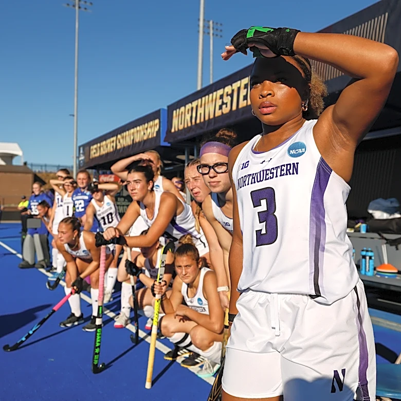 The Northwestern Field Hockey Notebook: Bent-Cole Balling