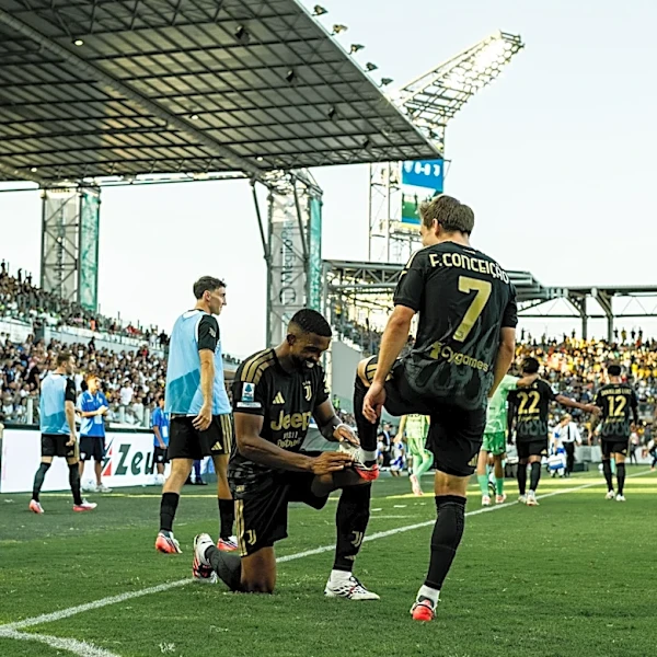Juventus slog to three points in season opener