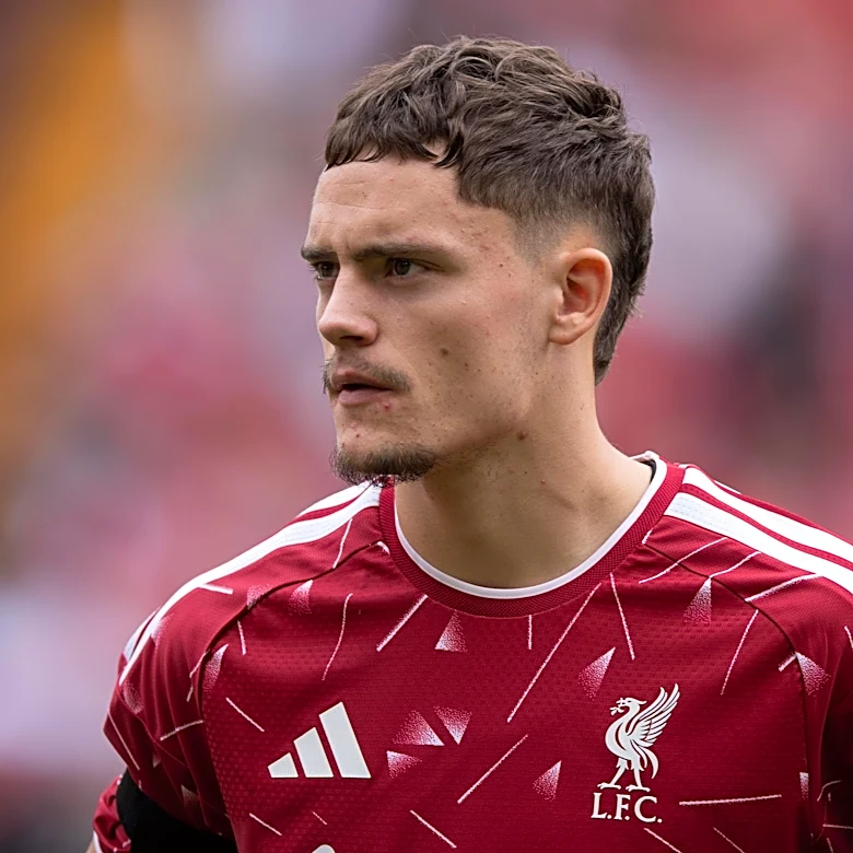 Compilation: Liverpool FC fans on Twitter lose their minds over Florian Wirtz