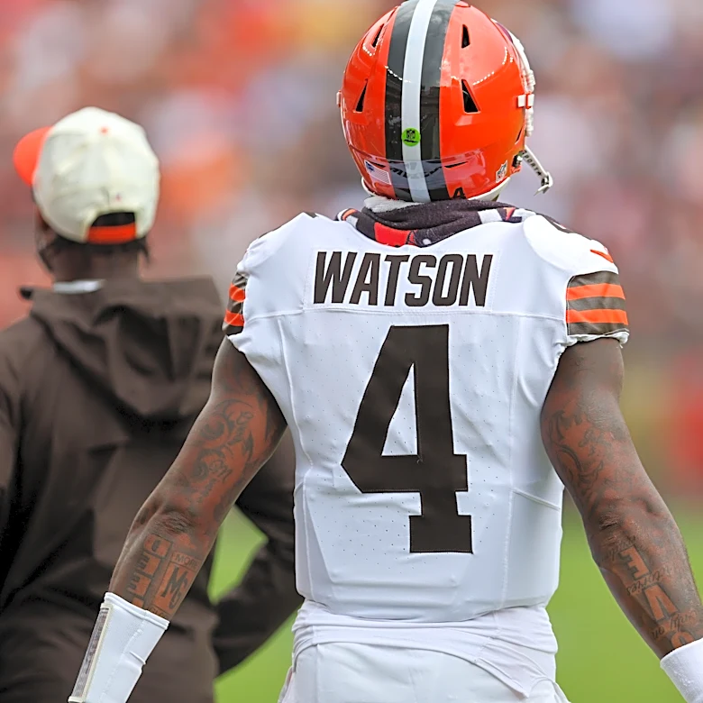 Giving Browns Deshaun Watson a smidge of understanding after press conference debacle
