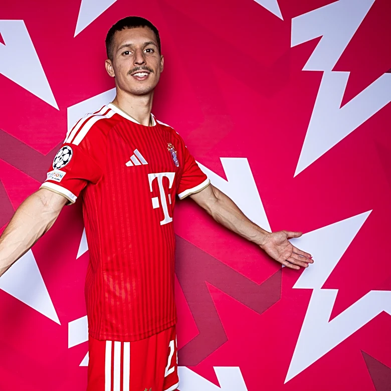 Bryan Zaragoza putting in his last work with Bayern Munich?