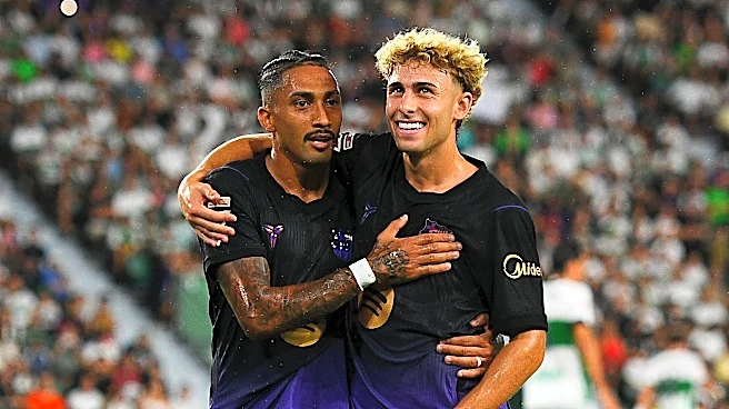 No striker, no problem for Hansi Flick as Barcelona open season with a bang against Elche
