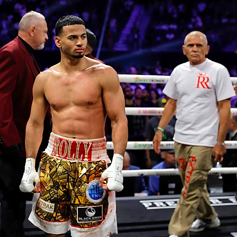 ‘He didn’t land a single shot’: Rolly Romero frustrated by points loss to Teofimo Lopez