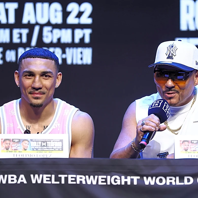‘He didn’t come to fight’: Teofimo Lopez Sr reacts to win over Rolly Romero