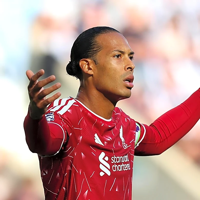 Van Dijk on Liverpool Transfers: “Everyone Wants to See Quality Arrive”