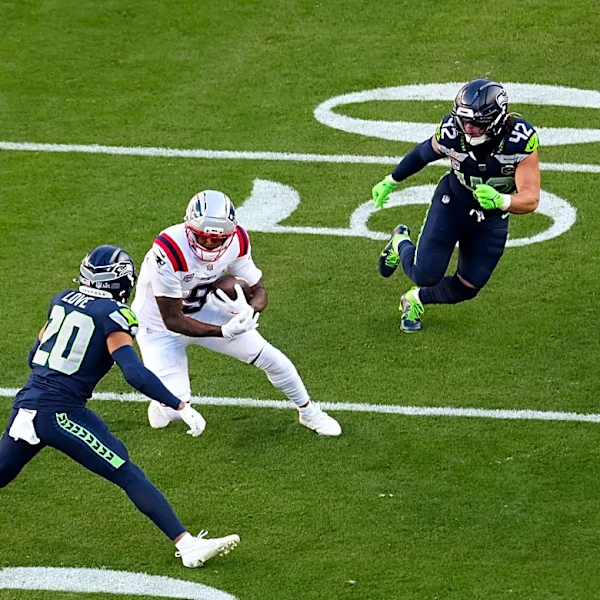 Patriots trade wide receiver ahead of Seahawks opening night game