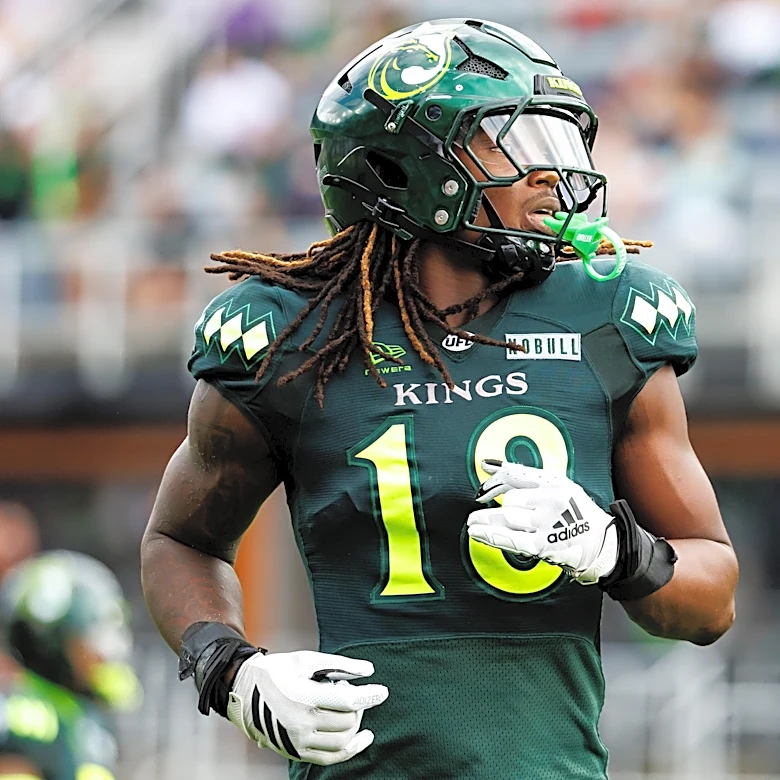 Dolphins waive two; sign new linebacker and tight end