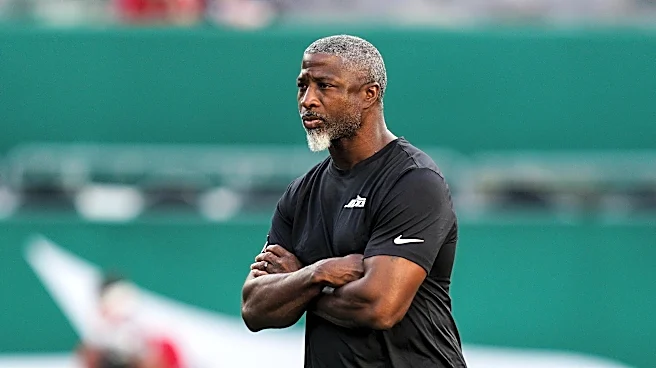 New York Jets defense under Aaron Glenn: When is a 3-4 defense not a 3-4 defense?