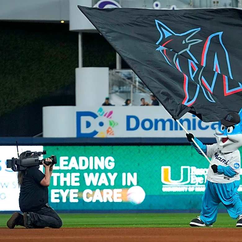 Red Sox begin road trip with stop at Marlins, fishing for runs
