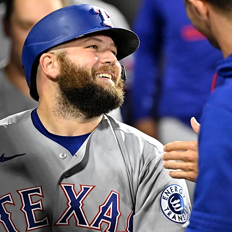 66-66 – Rangers break out to surge back to .500 with win over White Sox