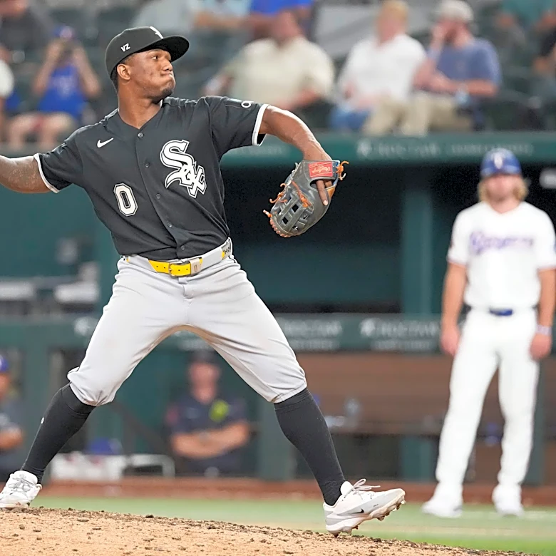 Ice-cold offense and terrible pitching handed the White Sox a terrible loss