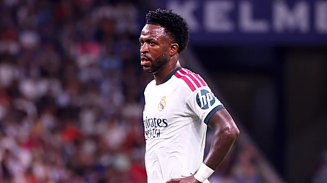 VIDEO: Vinicius shows frustration with Arda Güler during match against Espanyol