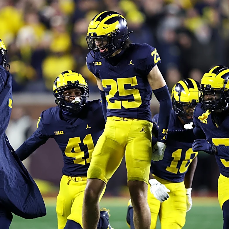 Recruiting Roundup: Michigan Football predicted to land in-state 4-star
