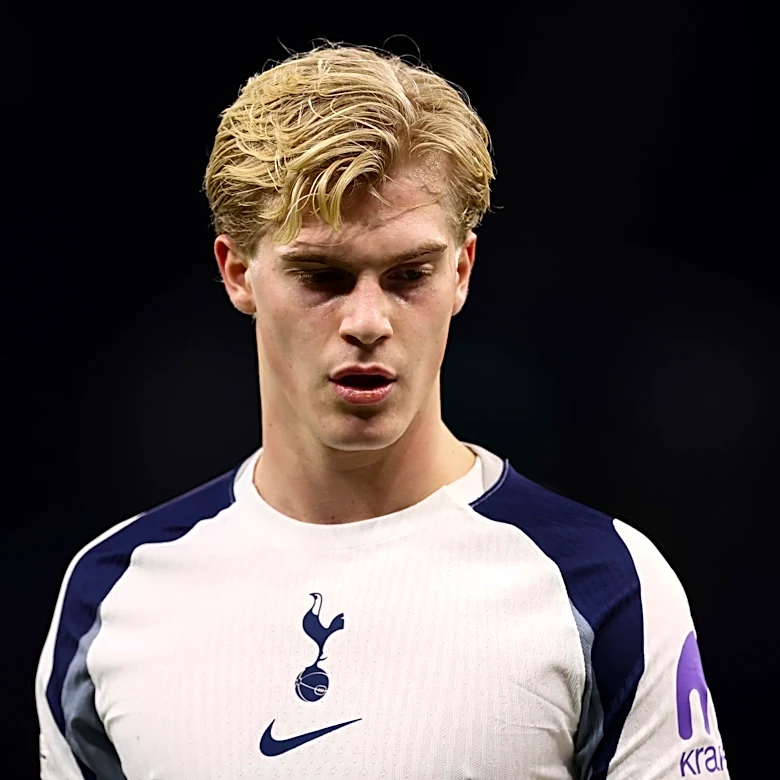 Tottenham Makes Lucas Bergvall U-Turn as Newcastle Weighs Improved Bid: Report