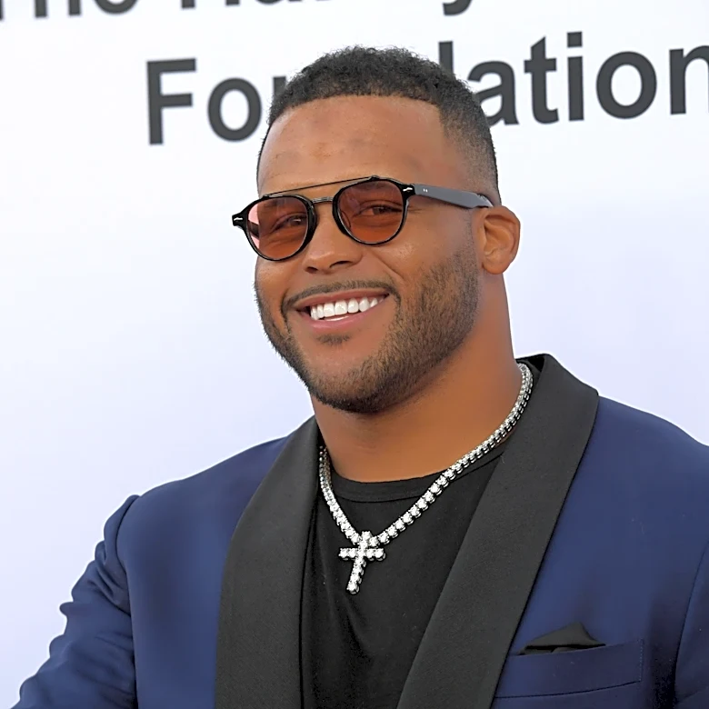 Rams & Aaron Donald could revise current contract