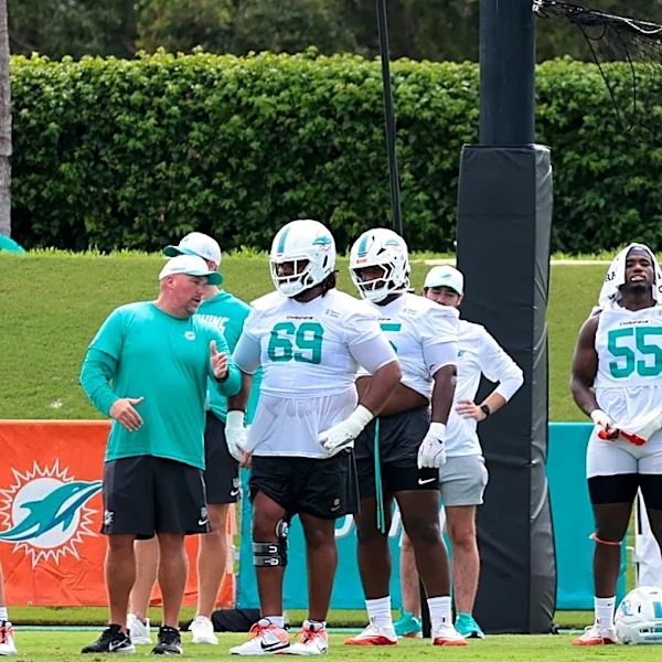 Dolphins releasing Jamaree Salyer with injury settlement