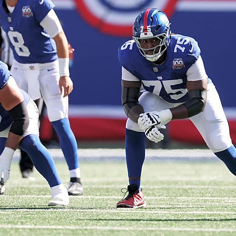 Chiefs to acquire guard Joshua Ezeudu via trade with Giants