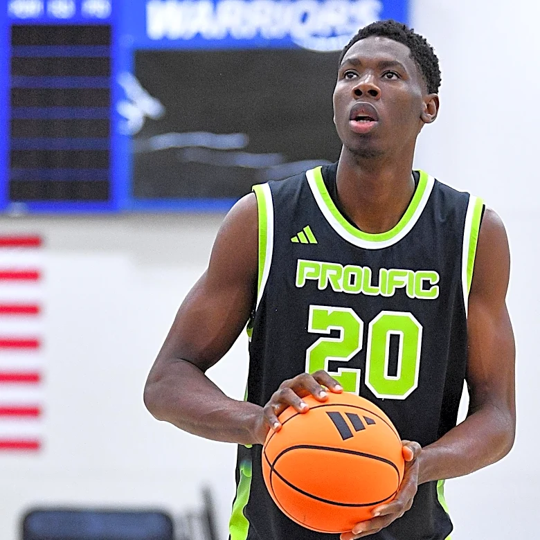 Elite shot-blocker Lewis Uvwo sets visit with Kentucky Basketball