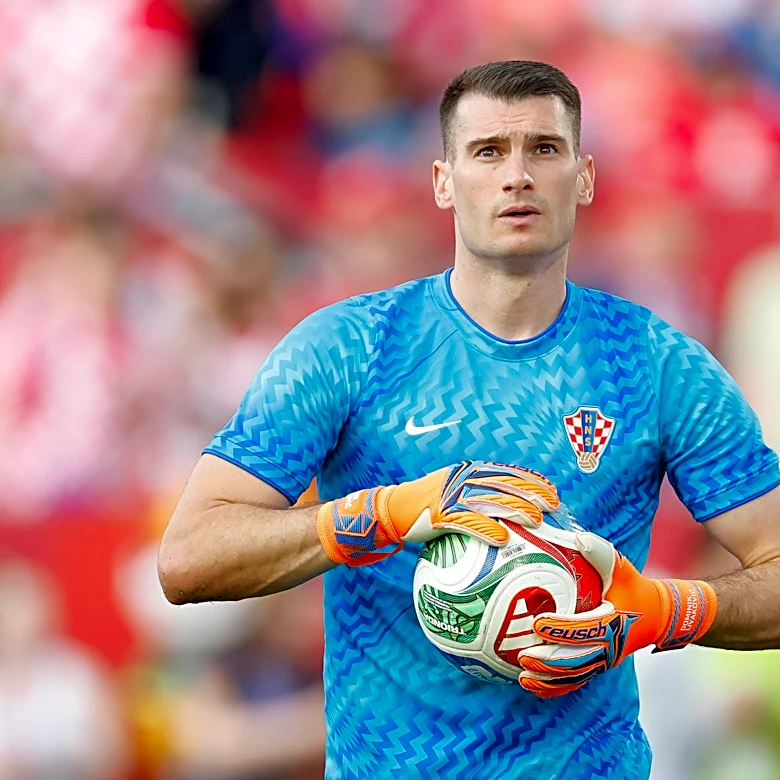 Dominik Livaković on whether he’ll play for Barcelona this season: ‘We’ll see’