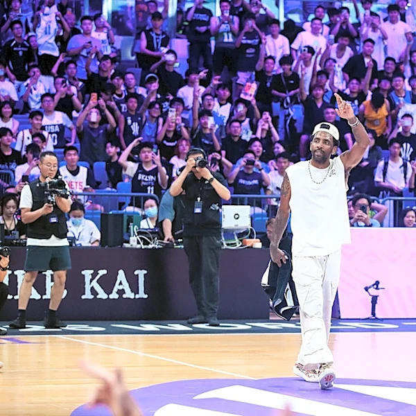 Kyrie Irving Almost Back From ACL & Dereck Lively Reaches New Heights
