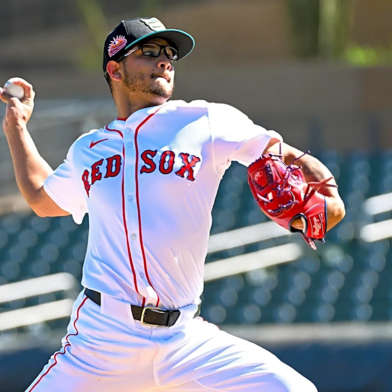 Washington Nationals call up fire-baller Luis Perales to make MLB debut