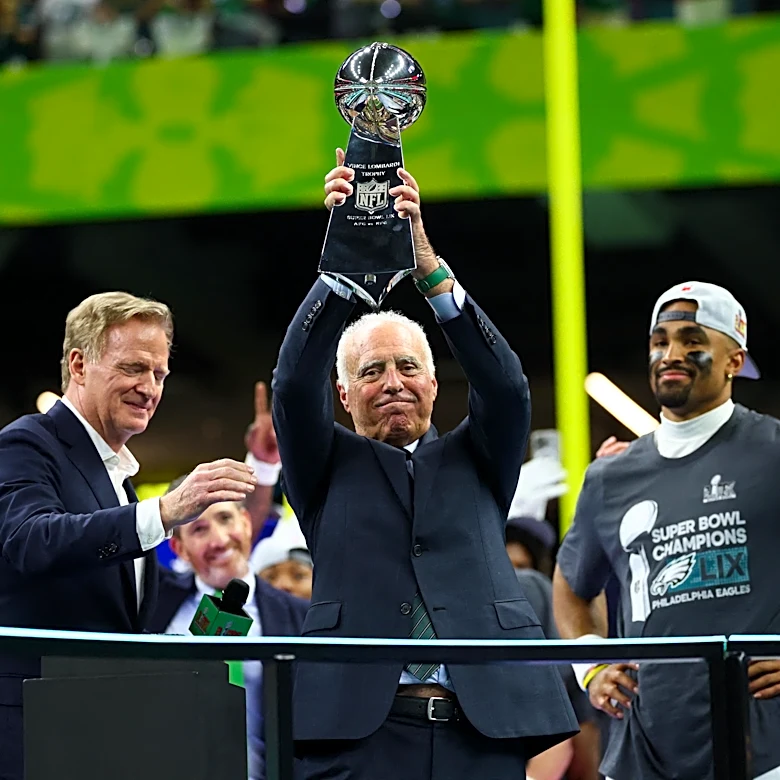 Jeffrey Lurie to be inducted into the Eagles’ Hall of Fame