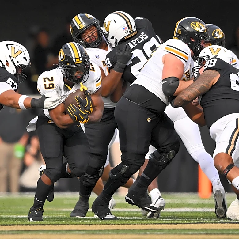 The Ten Best Players Georgia Will Face In 2026: #6 Ahmad Hardy