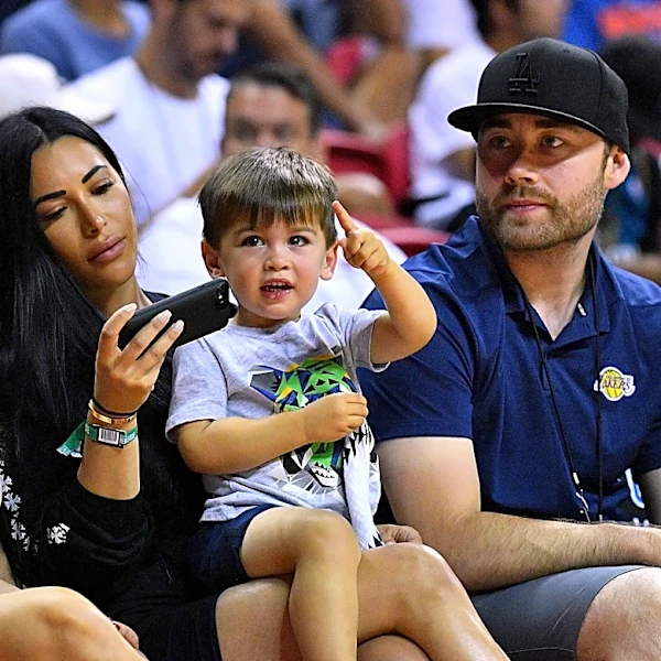 Joey, Jesse Buss buy stake in San Diego Padres