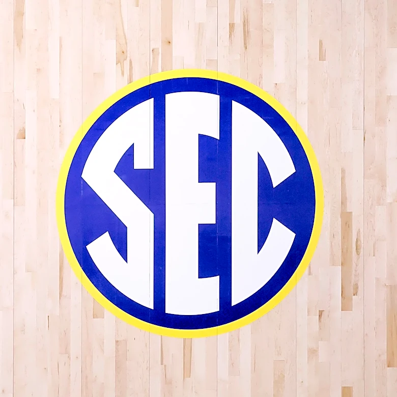 SEC announces penalties for schools with professional athletes seeking to return