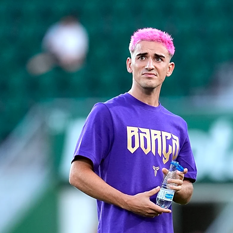 Barcelona star Gavi sends support to child hurt by police