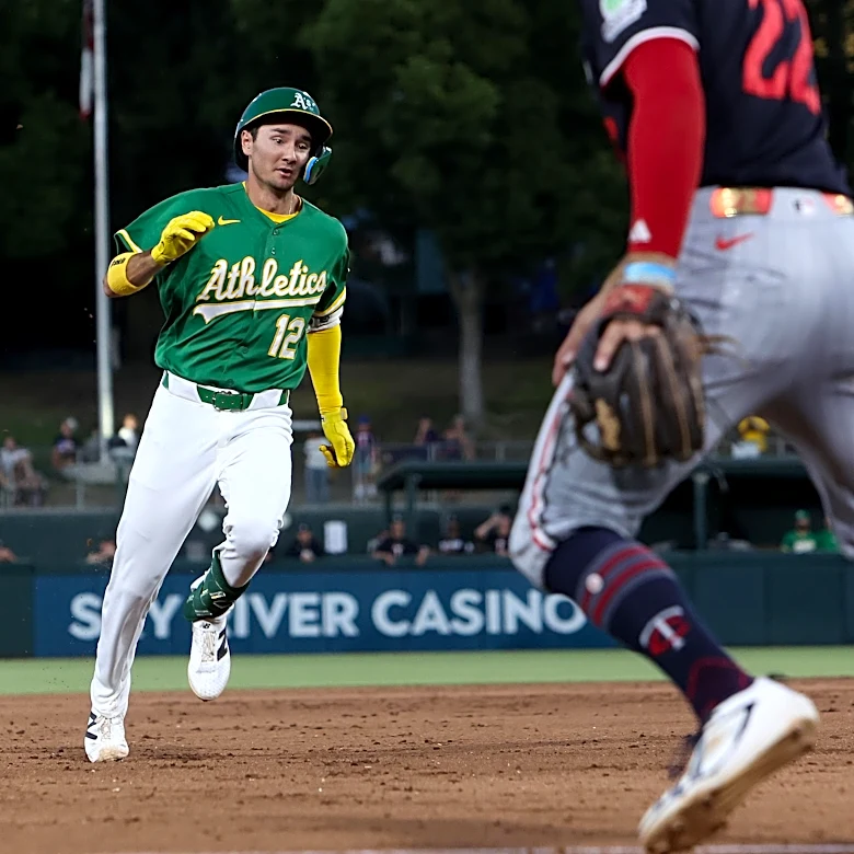 A’s Take Series With Finale Win Over Twins 7-4