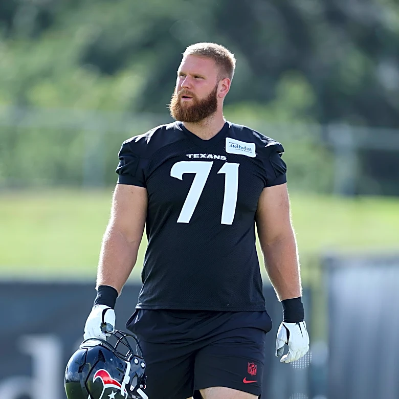 We’ll have to monitor if Texans will be without right tackle vs. Bills Week 1