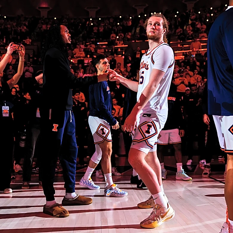 How will Brad Underwood balance minutes for a loaded Illinois roster?