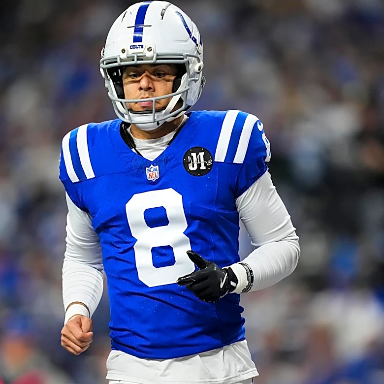 Colts announce re-signing of longtime punter Rigoberto Sanchez to contract extension