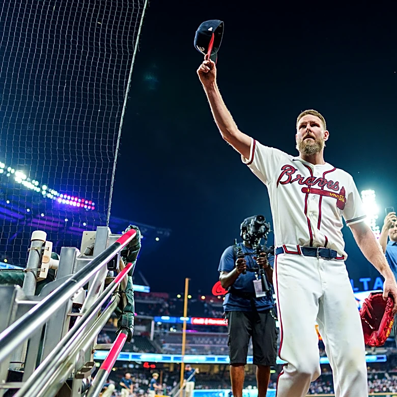 Braves News: Chris Sale throws shutout, Robert Suarez update, and more
