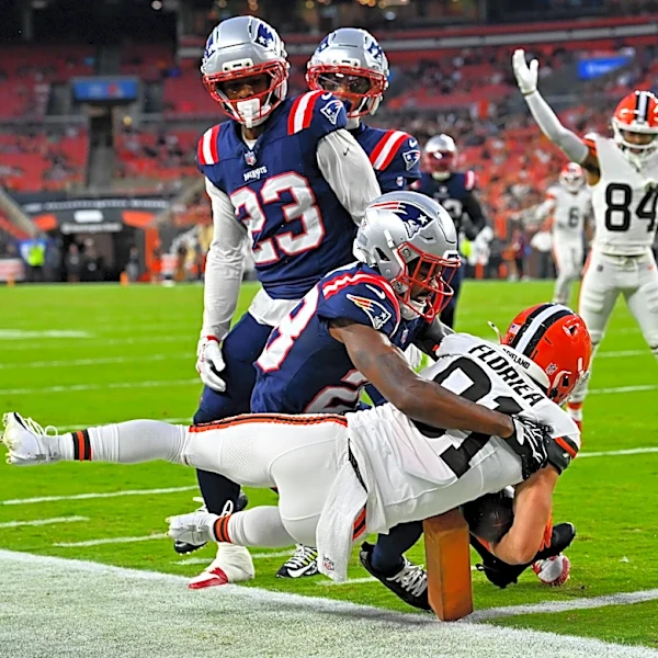 Making a case for the Browns to keep WR Luke Floriea