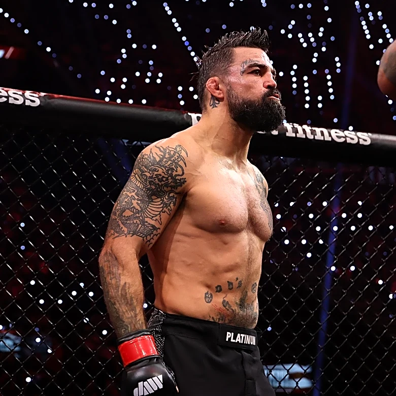 Mike Perry reacts to Dillon Danis withdrawing from fight: ‘This was always their plan’