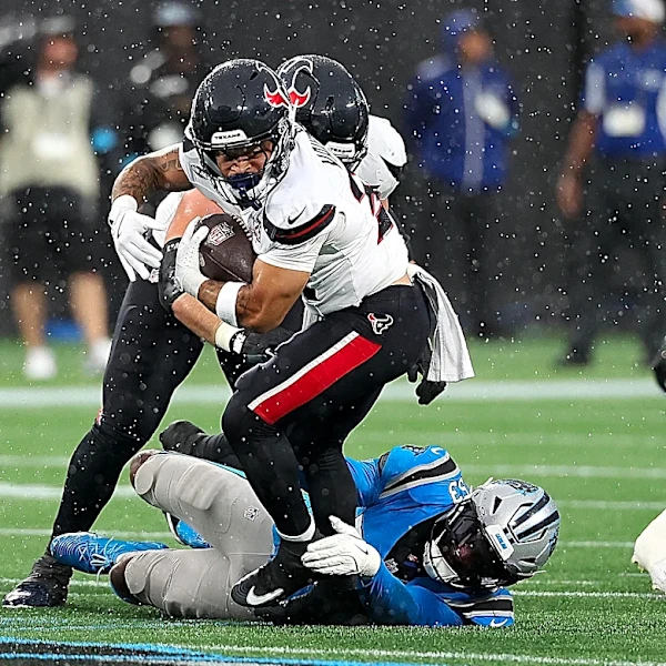 Texans drop final preseason game to Panthers 16-13